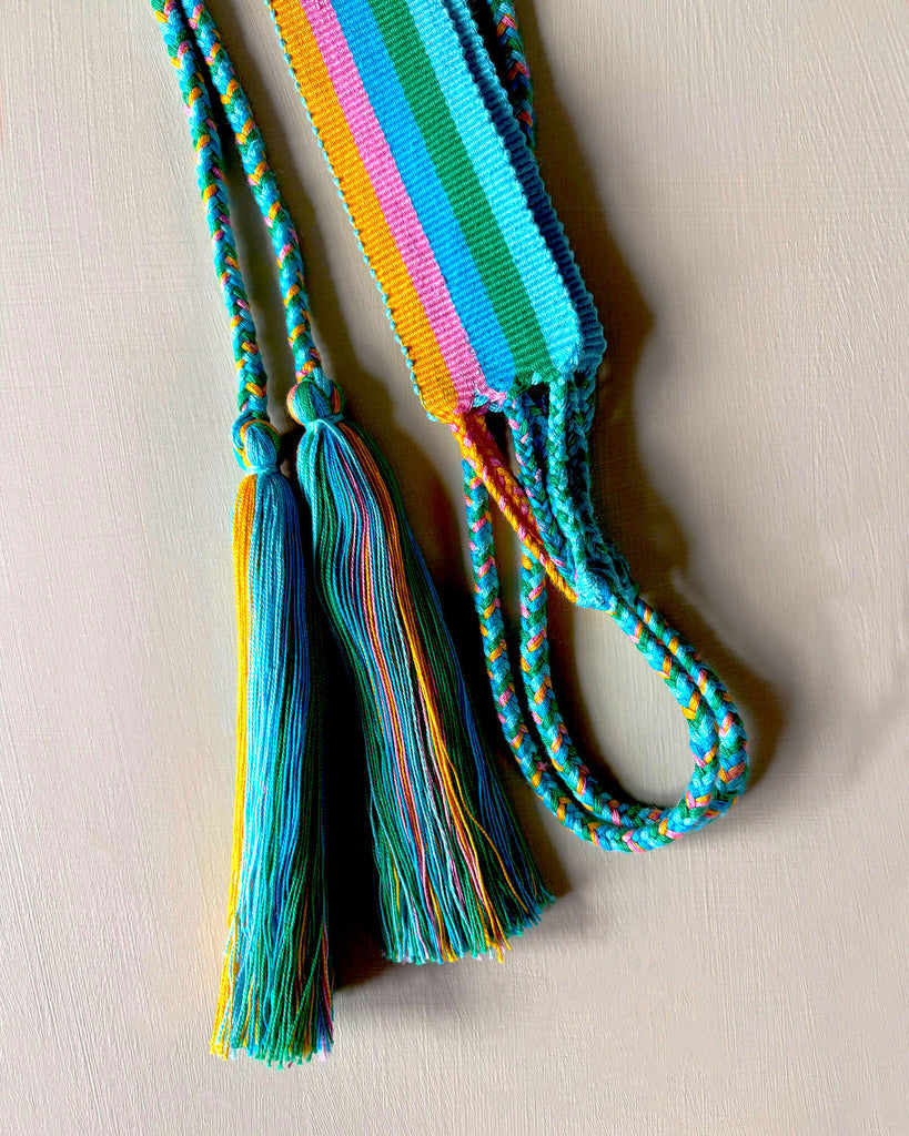 GREEN CYAN PINK MANGO